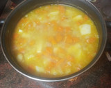 Foto del paso 3 de la receta: Crema de calabaza, zanahoria y garbanzos con espaguetis de zanahoria