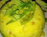 A picture of step 4 of Idly upma.