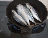 Foto langkah ke 2 dari resep Ikan Pindang bumbu Sarden.