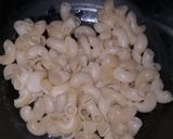 A picture of step 2 of Red pasta momos.