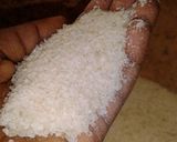 A picture of step 1 of Burabiscon shinkafa (rice couscous).