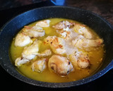 Foto del paso 7 de la receta: Pollo al ajillo con masa de maíz 🌽 - sin gluten sin lactosa