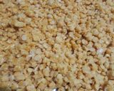 A picture of step 1 of Chana dal halwa.