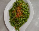 Foto langkah ke 3 dari resep Buncis cah bawang putih.