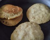 Foto del paso 3 de la receta: Arepas🫓de maiz🌽a mi manera🧈con queso🧀crema y miel🥯🧇🍯