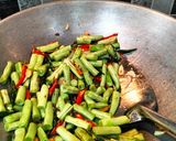 Foto langkah ke 8 dari resep Tumis Buncis Sosis.