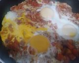 A picture of step 6 of Shakshuka.