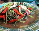 Foto langkah ke 3 dari resep Tumis bayam saos tiram.