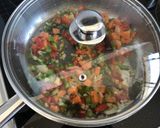 A picture of step 2 of Vegetables Vermicelli Upma.