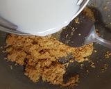 A picture of step 5 of Moong dal halwa.