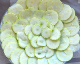 Foto del paso 3 de la receta: Carpaccio de calabacín