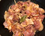 A picture of step 3 of Chicken with Mango.