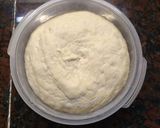 Foto del paso 2 de la receta: Pizza casera de jamón y queso