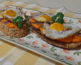 Foto del paso 4 de la receta: Tosta de porra con pimientos de piquillo