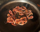Foto del paso 1 de la receta: Fideuá con gambas
