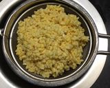 A picture of step 1 of Moong dal halwa.
