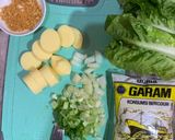 Foto langkah ke 1 dari resep Cah Selada Romaine lettuce.
