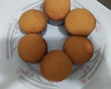 A picture of step 4 of Vanilla cup cakes.
