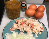 Foto del paso 1 de la receta: Tortilla de buey de mar y cangrejo real con reducción de salsa de marisco ❤️❤️❤️