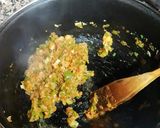Foto del paso 12 de la receta Sopa de marisco congelado y fresco con fondo de cebolletas
