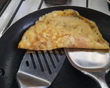 Foto del paso 4 de la receta: Omelette de jamón, mozzarella y especias