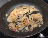 Foto del paso 3 de la receta: Salchichas al vino blanco