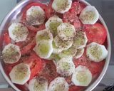 A picture of step 1 of Tomato and cucumber sandwich.