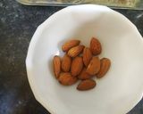 A picture of step 1 of Almond milk Chicken.