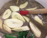 Gambar langkah 3 resipi Pengat Pisang Raja.