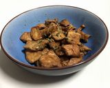 Foto del paso 2 de la receta: Pollo macerado con soja y jengibre