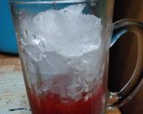 Foto langkah ke 2 dari resep Es strawbery yakult.