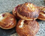 Foto del paso 11 de la receta: Bollitos Hojaldrados rellenos de Crema Pastelera y Mermelada de Cereza