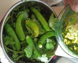 A picture of step 2 of Steamed Green Fish.
