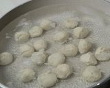 Foto langkah ke 4 dari resep Baso Ayam Dengan Saos Selai Kacang.