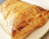 Foto del paso 5 de la receta: Hojaldre relleno de Queso Maasdam, Jamón York y Bechamel