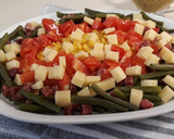 Foto del paso 3 de la receta: Ensalada de judías verdes, tomate, jamón y queso