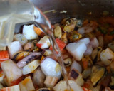 Foto del paso 4 de la receta: Cazuela de mariscos y pescado