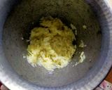 A picture of step 1 of Garlic Chuteny.