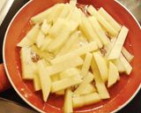 Foto del paso 1 de la receta Huevo frito con chistorra y patatas