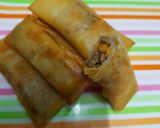 Foto langkah ke 10 dari resep Lumpia isi daging dan wortel.