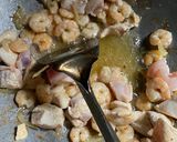 Foto langkah ke 3 dari resep Nasi goreng ayam udang.