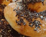 Foto langkah ke 4 dari resep Donat Tanpa Ulen Simple.