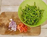 Foto langkah ke 2 dari resep Tumis Genjer.