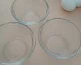 A picture of step 1 of Steamed egg katori.