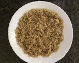 صورة لخطوة 2 من وصفة سلطة الكينوا بالسبانخ واللوز🥗