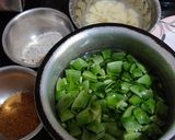 दत्तगुरूंची आवडती - श्रावणी घेवडा भाजी (ghevda bhaji recipe in marathi) रेसिपी स्टेप 1 फोटो 