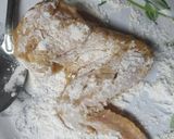 Foto del paso 3 de la receta: Pollo broaster con papas fritas🍗🍟