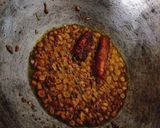 A picture of step 2 of Sarson ka saag.