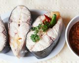 Hình bước làm 1 của món Cá Tra bè kho tương hột