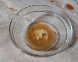 Une image de l'étape 1 de Vinaigrette maison 🥗.